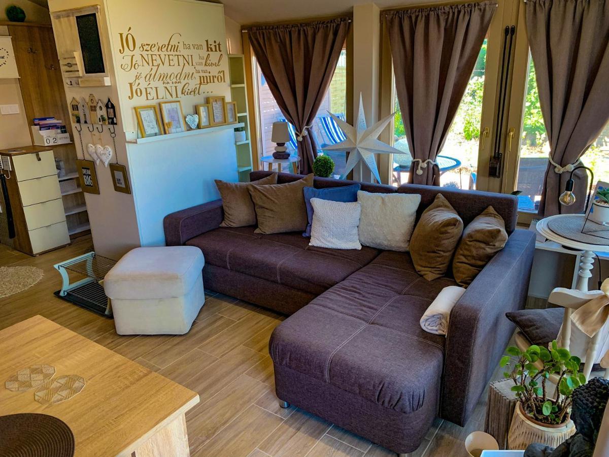 Casamia4U Villa Alsoors Luaran gambar
